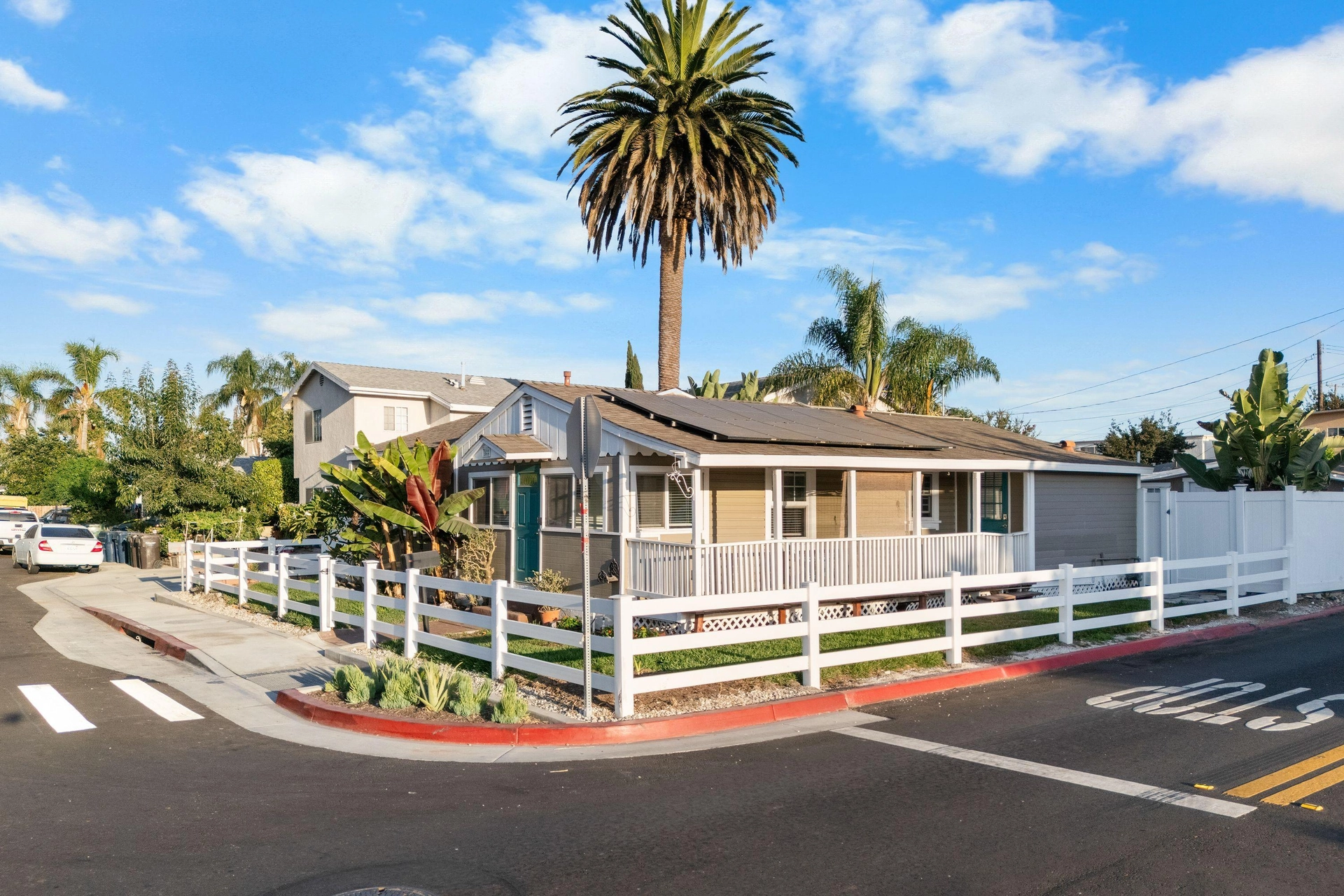 7822 Sycamore Drive — The Lighthouse, Huntington Beach
